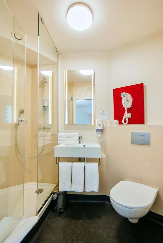 B&B Hotel Katowice Centrum الغرفة الصورة